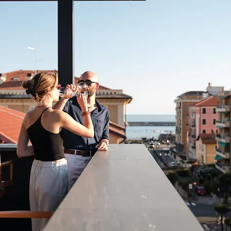 Stella Del Mare Hotel 3*